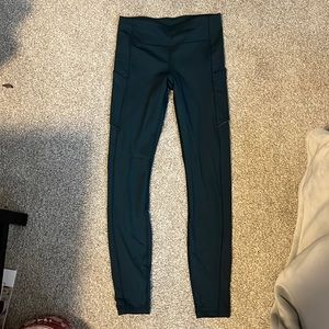 Lululemon 28 (full length) leggings with side pockets